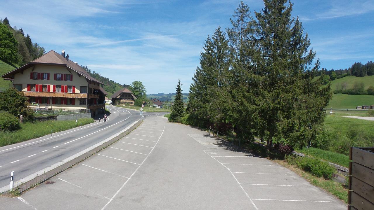 Gasthof Schlossberg Signau Buitenkant foto